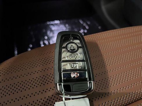 New 2026 Lincoln Nautilus Reserve w/ Jet Appearance Package image 43