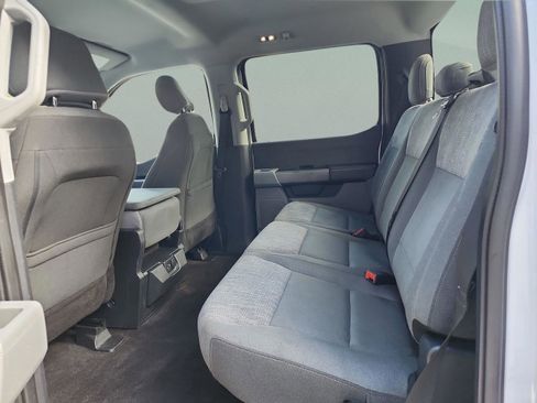 Used 2021 Ford F150 XLT image 20