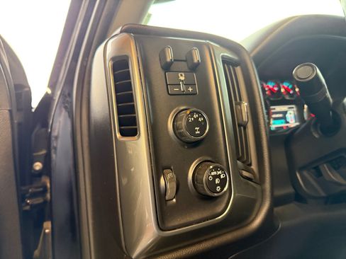 Used 2016 Chevrolet Silverado 2500 LT w/ Midnight Edition AWD/4WD image 12