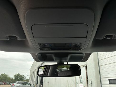Used 2023 Ford F150 XLT w/ Equipment Group 302A High RWD image 15