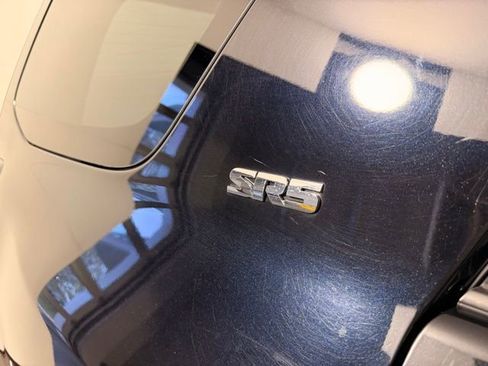Used 2019 Toyota 4Runner SR5 Premium AWD/4WD image 12