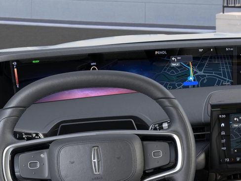New 2026 Lincoln Nautilus Premier w/ Jet Appearance Package AWD/4WD image 13