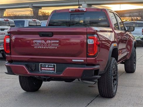 New 2026 GMC Canyon Elevation image 4