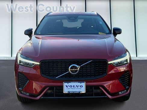 Certified 2023 Volvo XC60 B5 Plus w/ Climate Package image 10