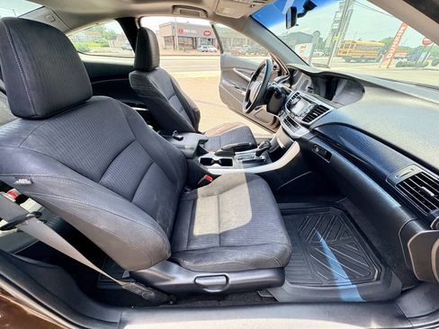 Used 2013 Honda Accord EX image 26