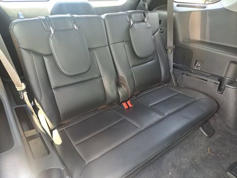 Used 2022 Ford Explorer XLT w/ Equipment Group 202A AWD/4WD image 30