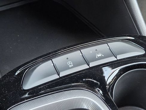 New 2026 Buick Envista Sport Touring w/ Convenience I Package FWD image 29
