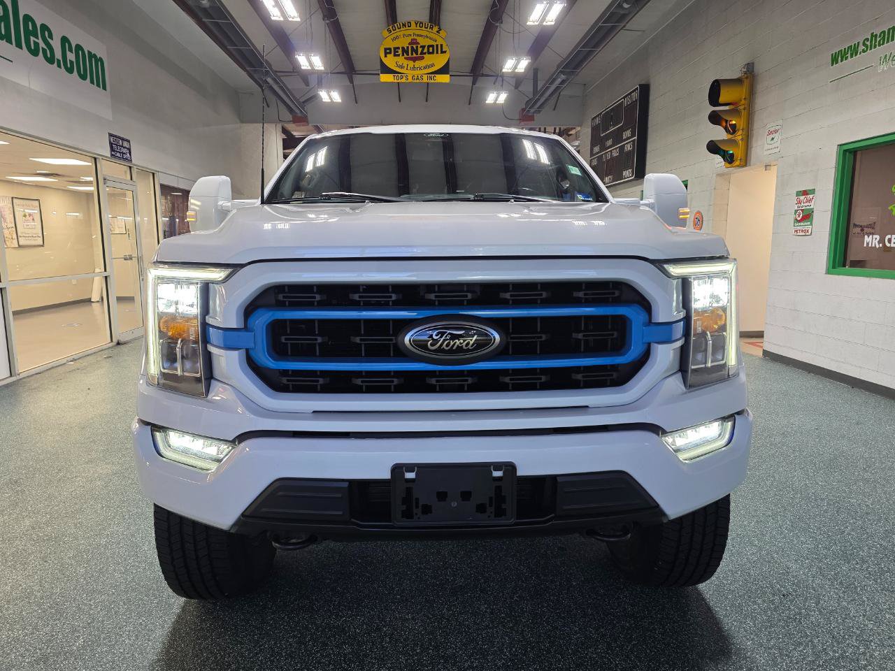Used 2021 Ford F150 XLT w/ Equipment Group 302A High AWD/4WD image 3