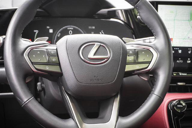 Used 2026 Lexus NX 450h+ AWD w/ Luxury Package image 13