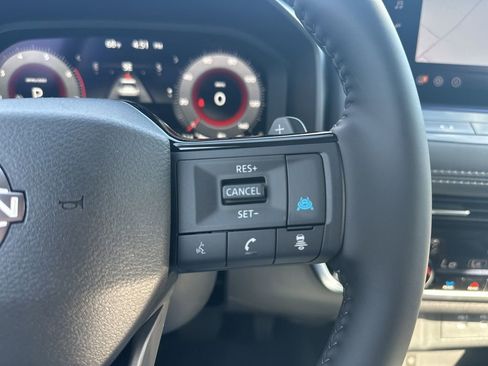 New 2026 Nissan Rogue Platinum AWD/4WD image 16