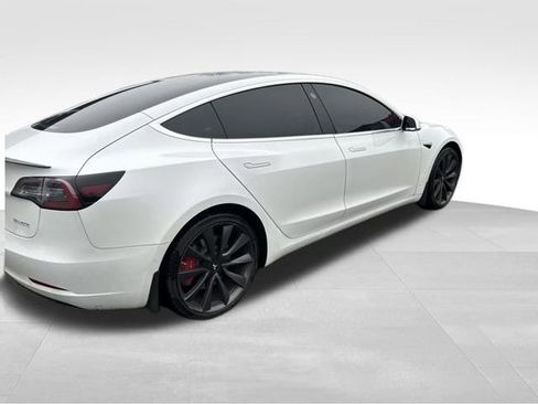 Used 2020 Tesla Model 3 Performance image 11