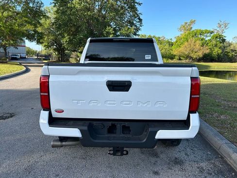 Used 2024 Toyota Tacoma SR5 RWD image 4
