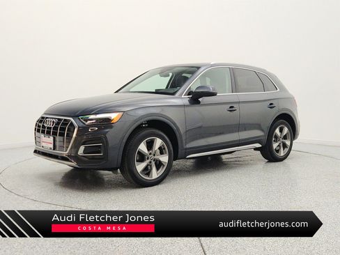 Used 2023 Audi Q5 2.0T Premium w/ Convenience Package AWD/4WD image 1