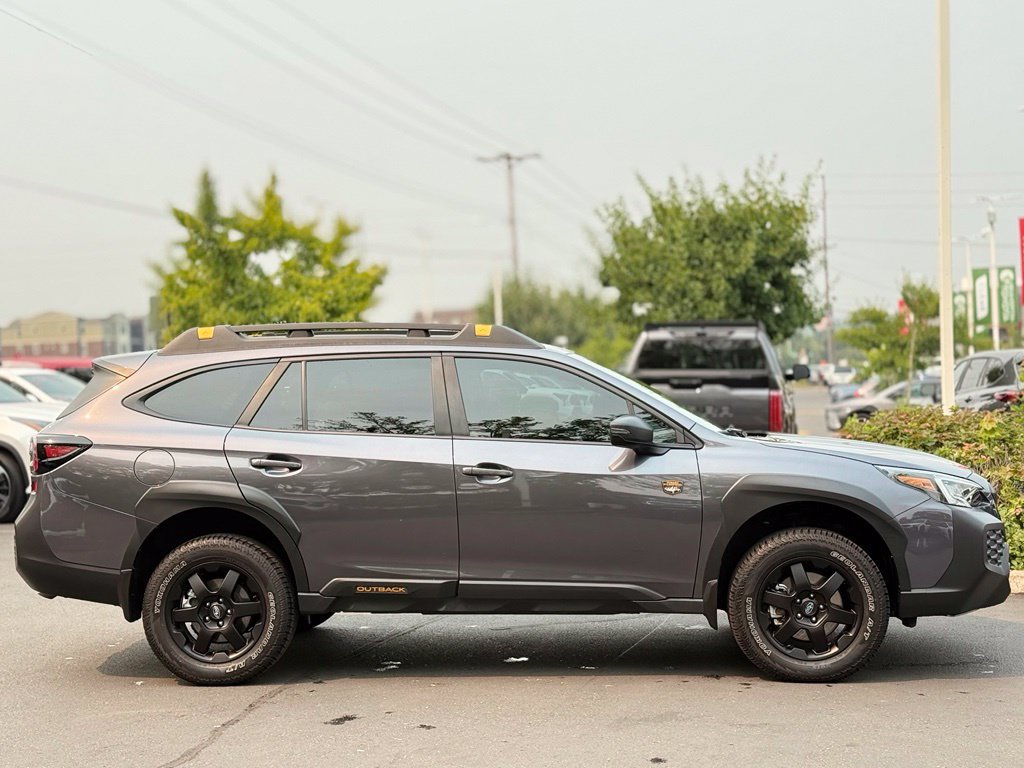 Used 2025 Subaru Outback Wilderness w/ Wilderness Package AWD/4WD image 6