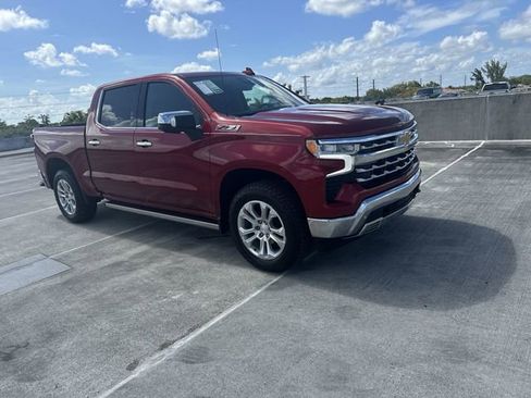 Used 2023 Chevrolet Silverado 1500 LTZ w/ Z71 Off-Road Package AWD/4WD image 16