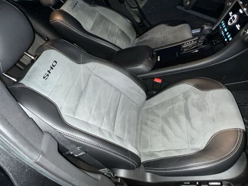 Certified 2018 Ford Taurus SHO w/ Driver Assist Package image 28