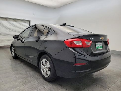 Used 2017 Chevrolet Cruze LS image 5