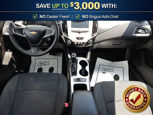 Used 2017 Chevrolet Cruze LS FWD image 17