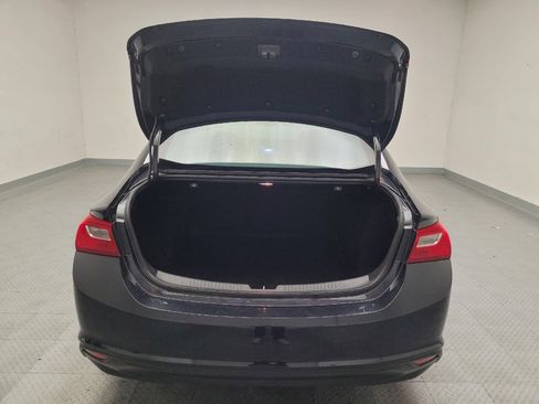 Used 2023 Chevrolet Malibu LT FWD image 29