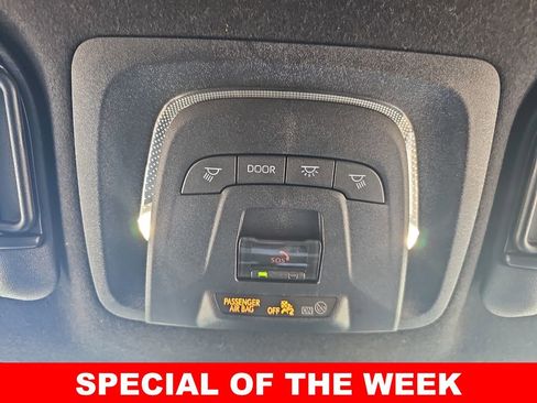 Used 2024 Toyota Corolla SE w/ Convenience Package image 29