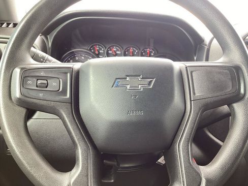 Used 2021 Chevrolet Silverado 1500 Custom Trail Boss w/ LPO, Dark Essentials Package AWD/4WD image 10