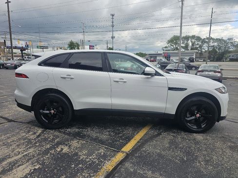Used 2017 Jaguar F-PACE Premium AWD/4WD image 4