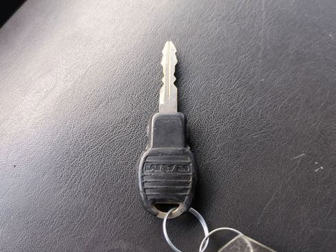Used 2012 RAM 1500 Express RWD image 22