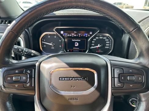 Used 2020 GMC Sierra 2500 Denali w/ Denali Ultimate Package AWD/4WD image 30
