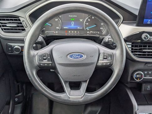 Used 2021 Ford Escape SE image 14