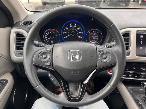 Used 2017 Honda HR-V EX-L image 11