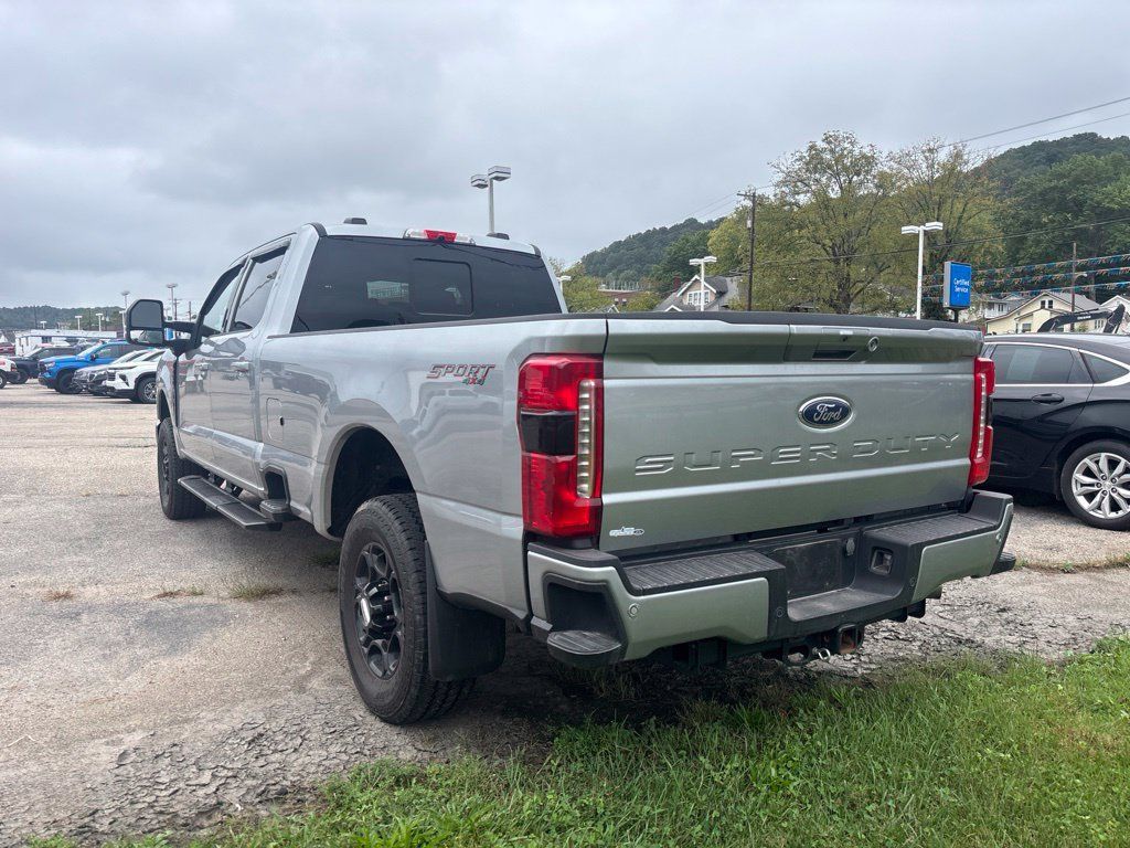 Used 2024 Ford F250 XLT w/ XLT Premium Package AWD/4WD image 5