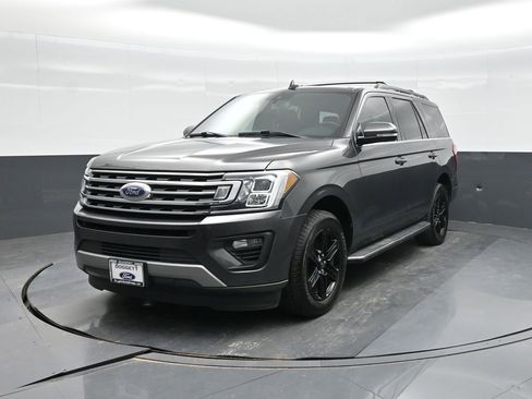 Used 2021 Ford Expedition XLT RWD image 1