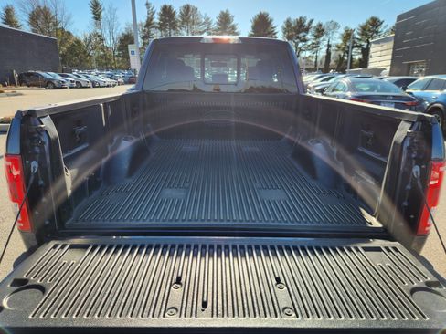 Used 2016 Ford F150 XLT w/ Equipment Group 302A Luxury image 18