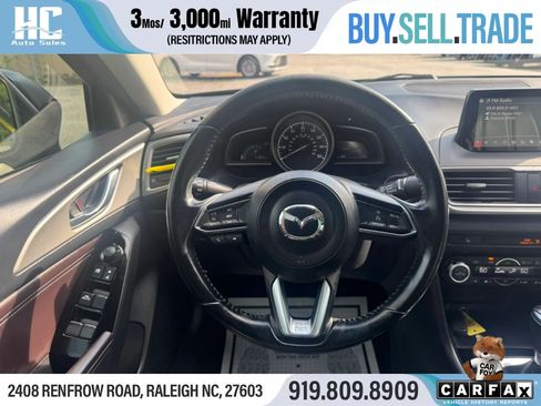 Used 2018 MAZDA MAZDA3 Touring FWD image 26