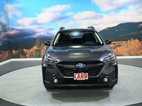 Used 2025 Subaru Outback Premium AWD/4WD image 3