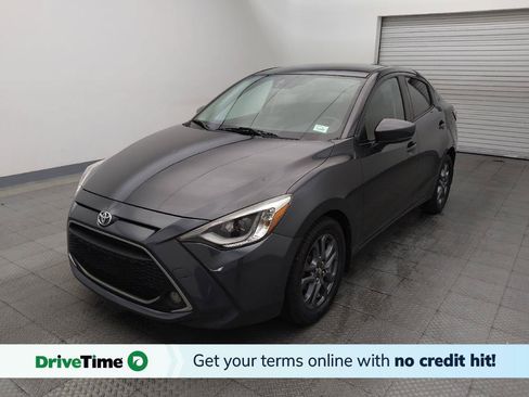Used 2019 Toyota Yaris XLE FWD image 1