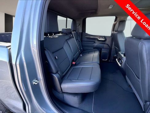 New 2026 GMC Sierra 1500 SLT w/ SLT Premium Package image 9