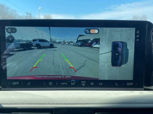 New 2026 Lincoln Aviator AWD image 11