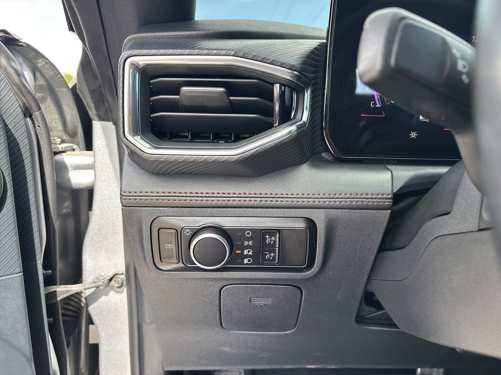 Used 2024 Ford Mustang Premium RWD image 21