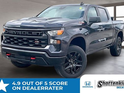 Used 2022 Chevrolet Silverado 1500 Custom Trail Boss AWD/4WD image 1