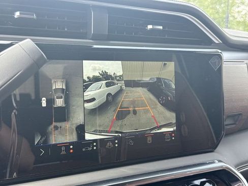 New 2026 GMC Sierra 3500 Denali Ultimate AWD/4WD image 17