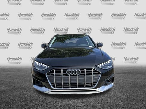 Used 2023 Audi A4 2.0T allroad Premium AWD/4WD image 3