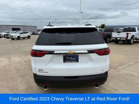Used 2023 Chevrolet Traverse LT FWD image 6