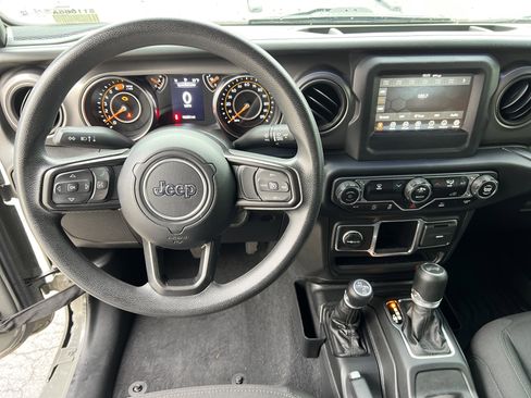 Used 2023 Jeep Wrangler Sport image 29