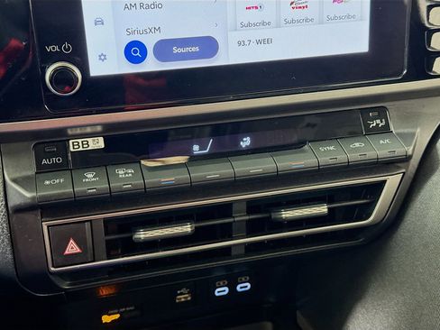 Used 2025 Toyota Camry LE image 16