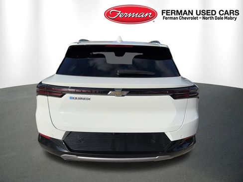 Used 2025 Chevrolet Equinox EV LT image 12