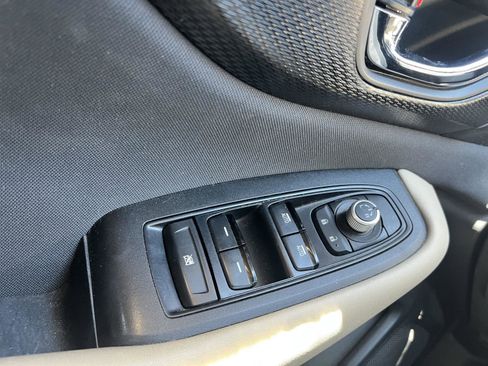 Used 2021 Subaru Outback Premium AWD/4WD image 33