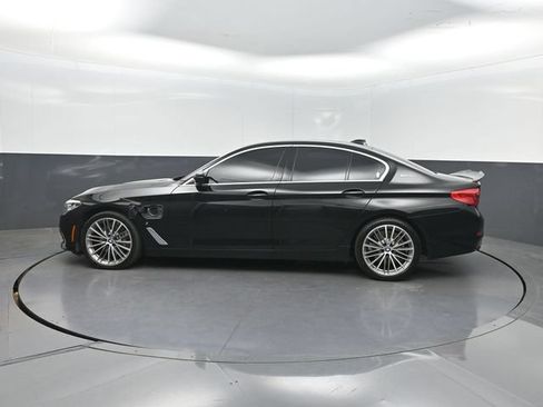 Used 2019 BMW 530e w/ Convenience Package RWD image 2