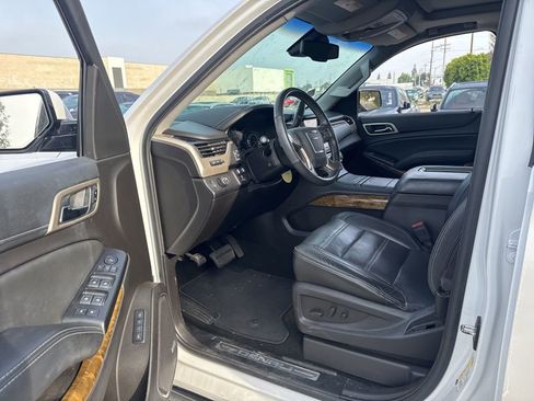 Used 2017 GMC Yukon Denali w/ Open Road Package image 16