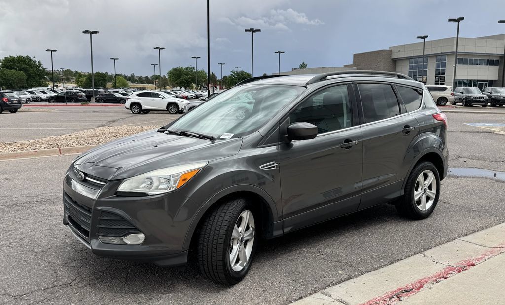 Used 2015 Ford Escape SE w/ Equipment Group 201A AWD/4WD image 4